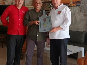 ALTIN KEPÇE TURİZM ve AŞÇILAR DERNEĞİ TEŞEKKÜR ZİYARETLERİNİ GERÇEKLEŞTİRİYOR